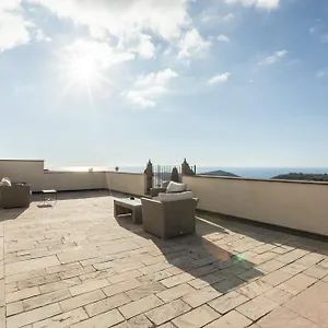 https://hotel-maison-tresnuraghes.in-sardinia.net
