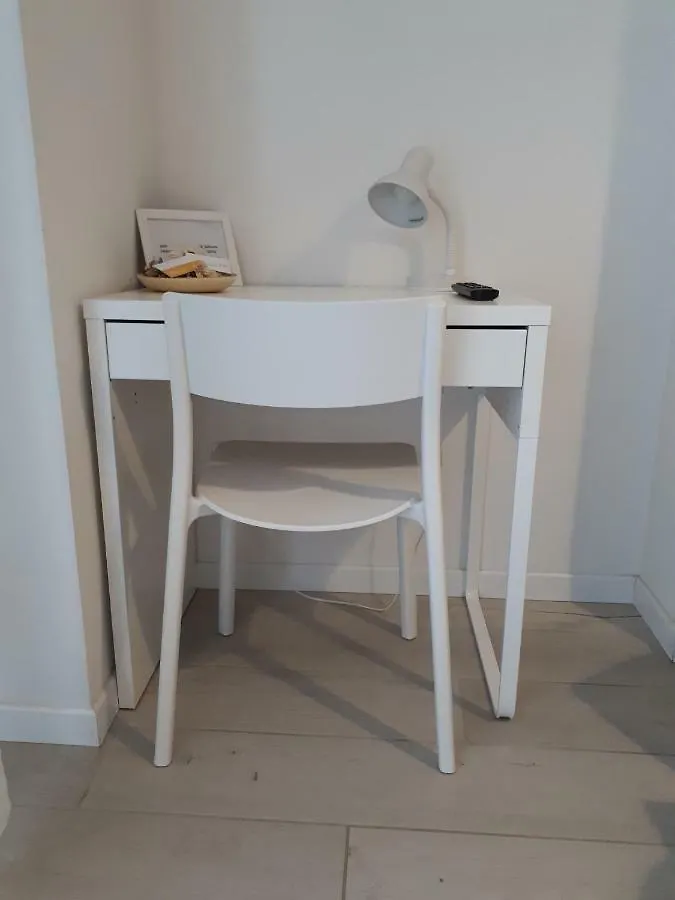 Soleluna Fiera 6 Rooms Bolonya 0*,  İtalya